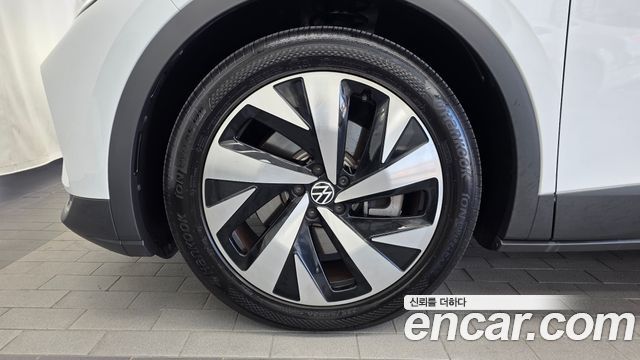 Volkswagen ID.4 2023 — photo 5
