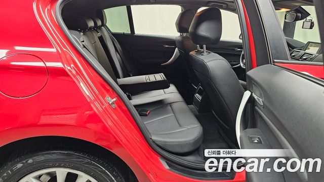 BMW 1-Series 2014 — photo 17