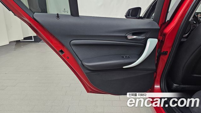 BMW 1-Series 2014 — photo 15