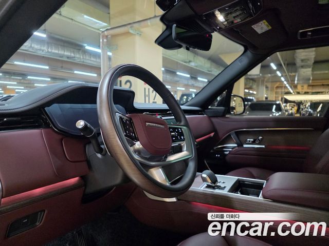 Land Rover Range Rover 2026 — photo 9