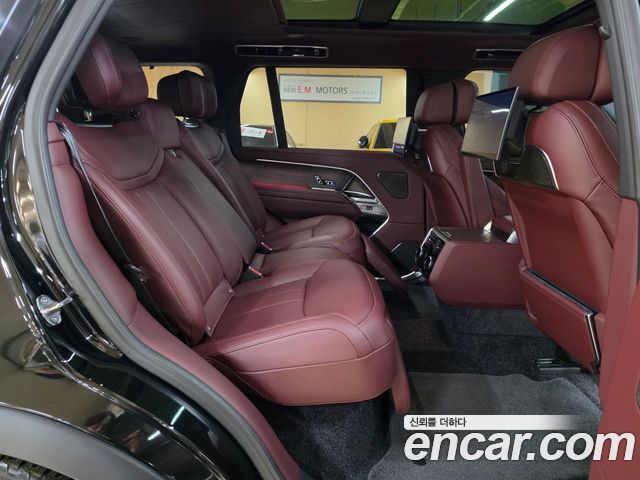 Land Rover Range Rover 2026 — photo 15