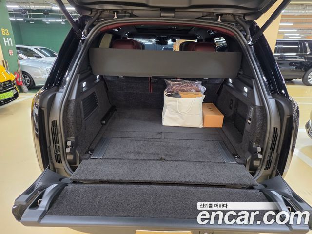 Land Rover Range Rover 2026 — photo 18