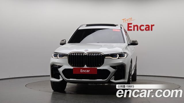 BMW X7 2022 — photo 3