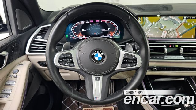 BMW X7 2022 — photo 19