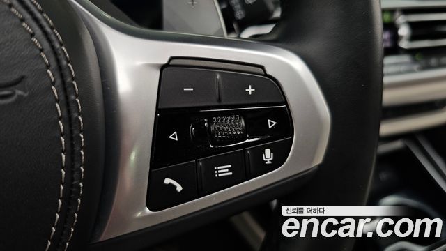 BMW X7 2022 — photo 31