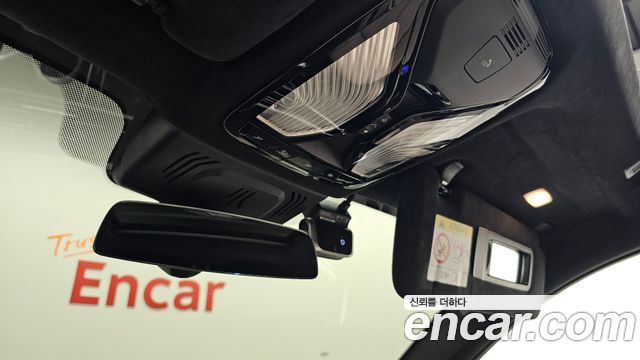 BMW X7 2022 — photo 36