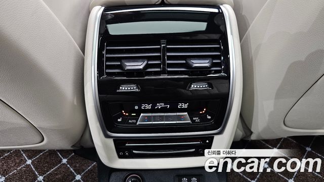 BMW X7 2022 — photo 39