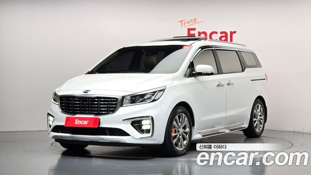 Kia Canival 2019 — photo 1