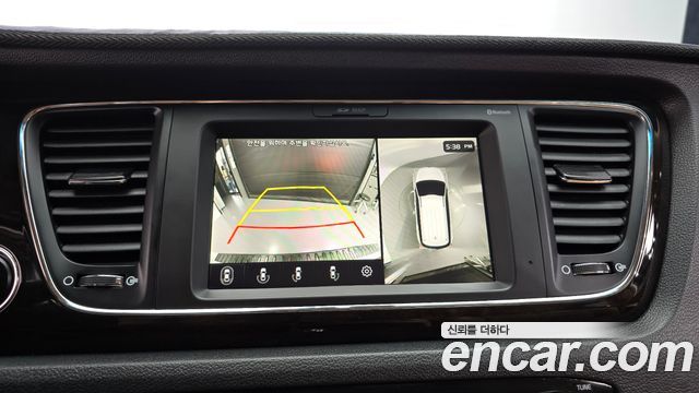 Kia Canival 2019 — photo 14