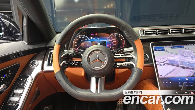 Mercedes-Benz S-Class 2023 — photo 20
