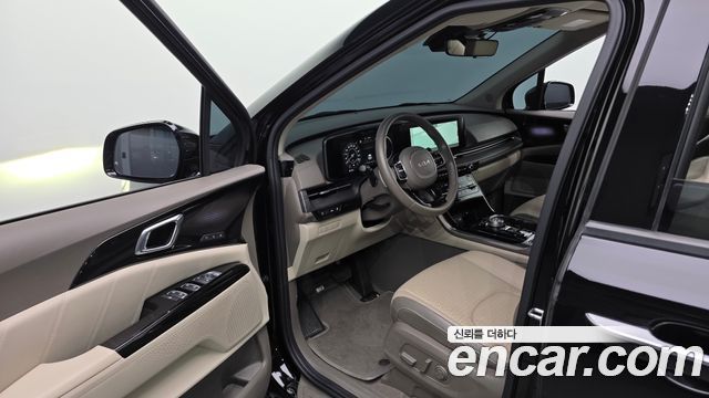 Kia Canival 2023 — photo 13