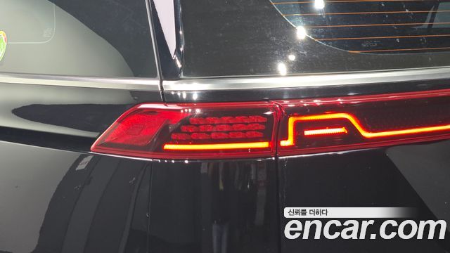 Kia Canival 2023 — photo 9