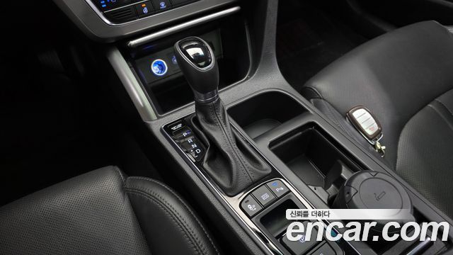 Hyundai Sonata 2016 — photo 12
