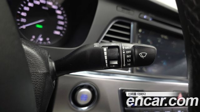 Hyundai Sonata 2016 — photo 29