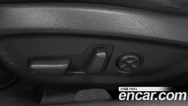 Hyundai Sonata 2016 — photo 32