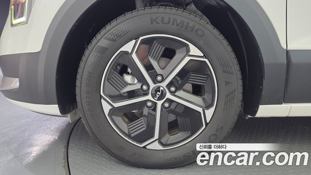 Kia Niro 2025 — photo 5