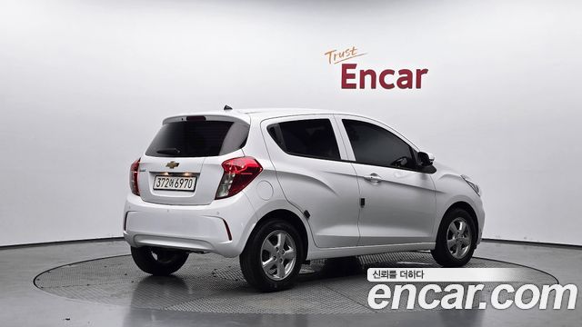 Chevrolet Korea Spark 2022 — photo 2