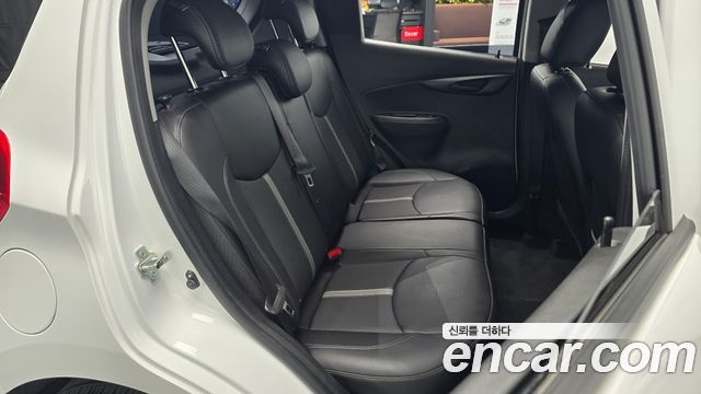 Chevrolet Korea Spark 2022 — photo 16