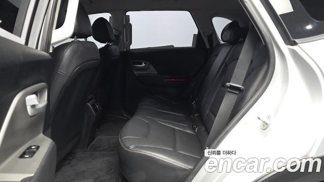 Kia Niro 2023 — photo 16