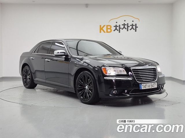 Chrysler 300C 2014 — photo 2