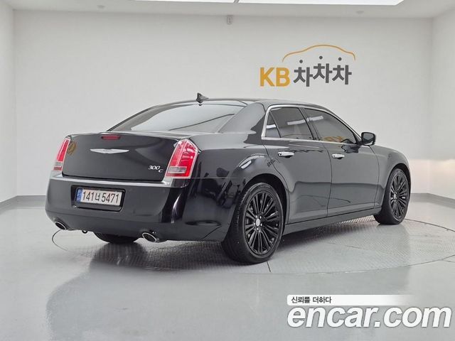 Chrysler 300C 2014 — photo 4