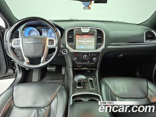 Chrysler 300C 2014 — photo 5