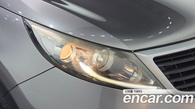 Kia Sportage 2013 — photo 8