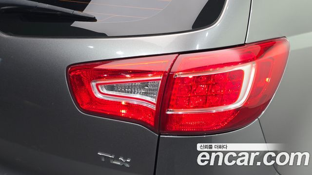 Kia Sportage 2013 — photo 9