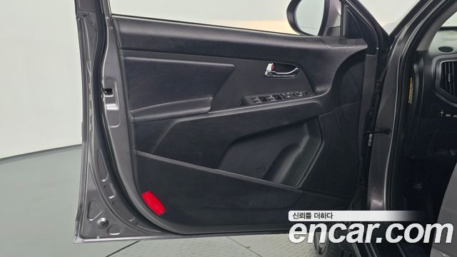 Kia Sportage 2013 — photo 14
