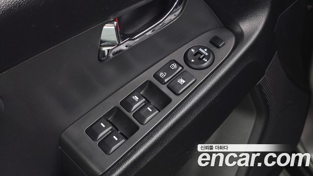 Kia Sportage 2013 — photo 27