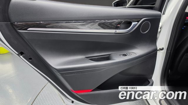 Hyundai Grandeur 2019 — photo 15