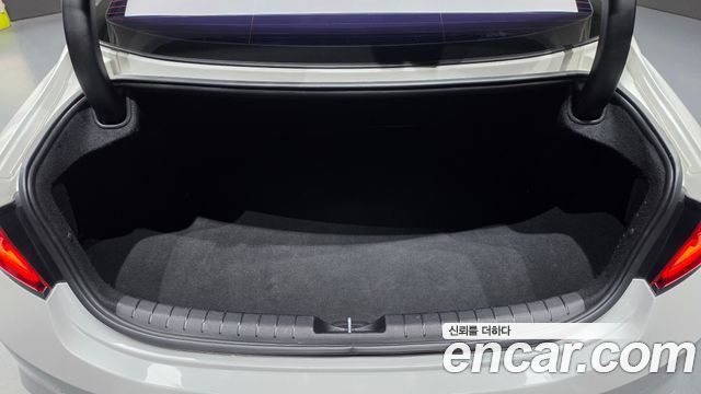 Hyundai Grandeur 2019 — photo 31