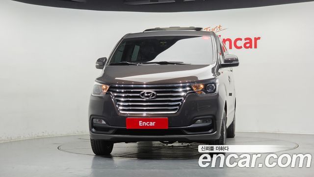 Hyundai Starex 2019 — photo 3