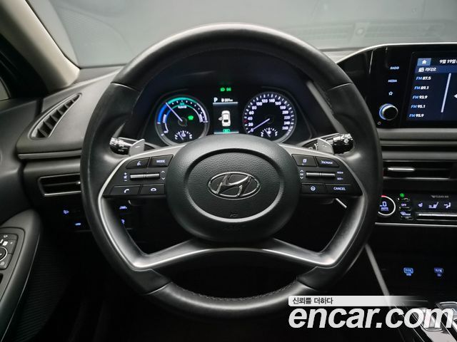 Hyundai Sonata 2022 — photo 12