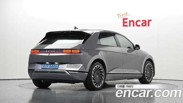 Hyundai Ioniq5 2022 — photo 2