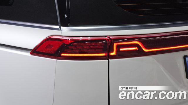 Kia Canival 2021 — photo 9