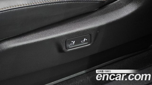 Kia Canival 2021 — photo 34