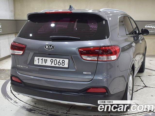 Kia Sorento 2015 — photo 3