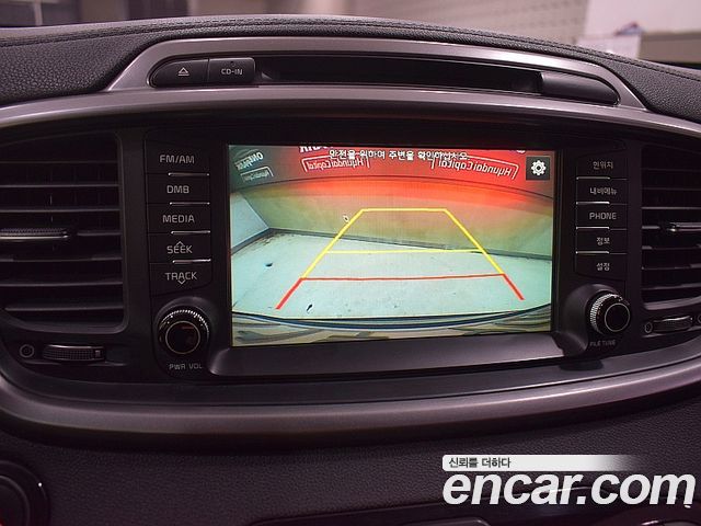 Kia Sorento 2015 — photo 16