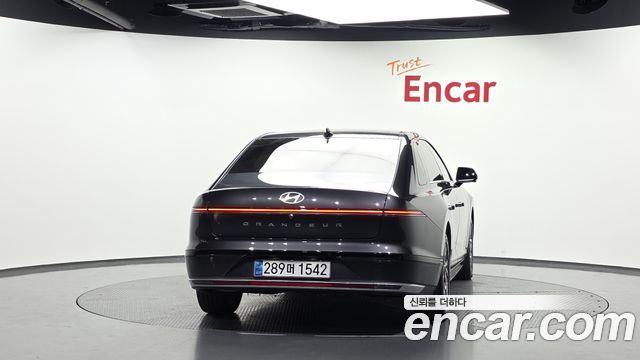 Hyundai Grandeur 2023 — photo 4