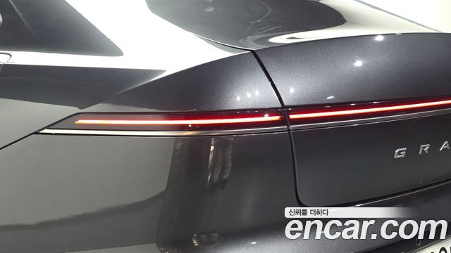 Hyundai Grandeur 2023 — photo 9