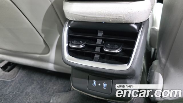 Hyundai Grandeur 2023 — photo 32