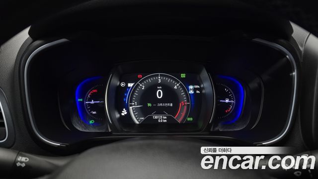 Renault Korea QM6 2017 — photo 11