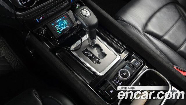 KG Mobility Rexton 2019 — photo 12