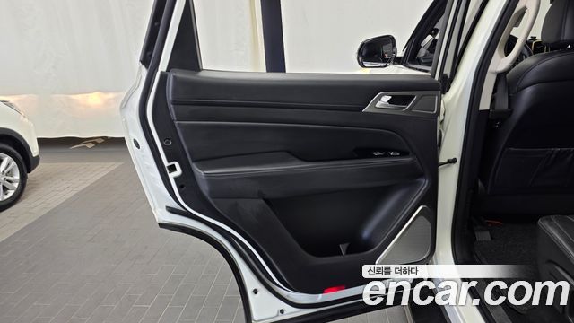 KG Mobility Rexton 2019 — photo 15