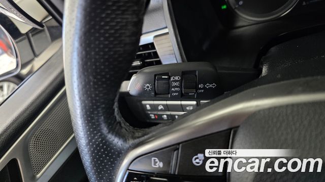 KG Mobility Rexton 2019 — photo 28
