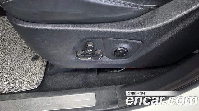 KG Mobility Rexton 2019 — photo 31