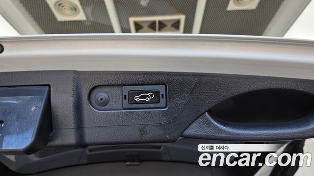 KG Mobility Rexton 2019 — photo 34