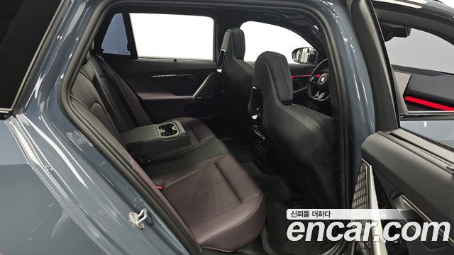 BMW M5 2026 — photo 16