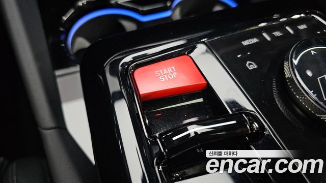 BMW M5 2026 — photo 32